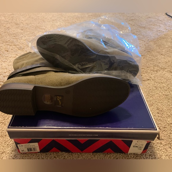 NIB l Seychelles Weekenders Women's Business As Usual Bootie l Taupe l Size 10 - Picture 3 of 10